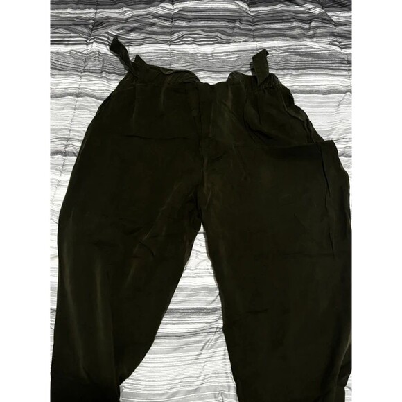 Simply Vera Vera Wang Pants - simply vera Langdon olive pleated paperbag pants